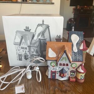 Dept 56 North Pole Series Tassy’s Mittens & Hassel’s Mittens Retired #5622-7